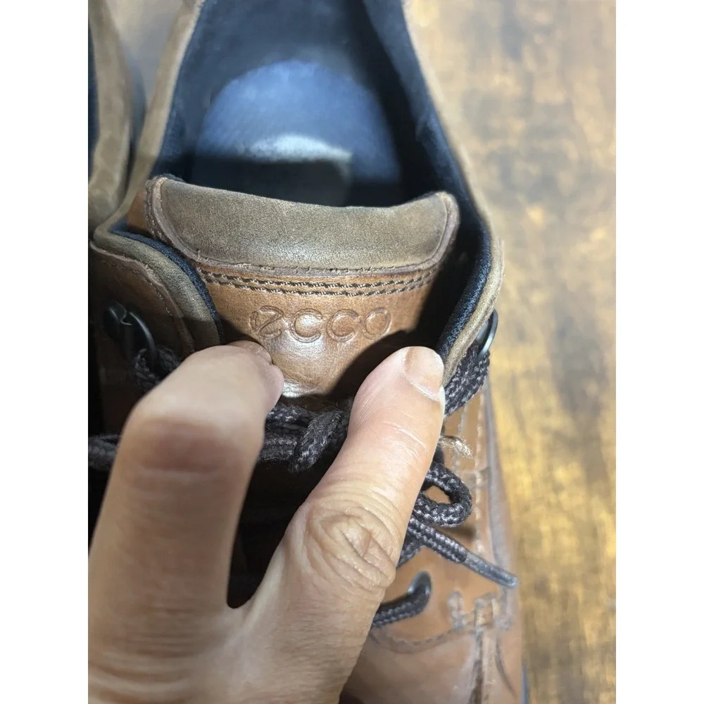 Men's ECCO Gortex 'Track 6 GTX Low' Brown Leather  Size US 10 / 10.5 EUR 44‎
